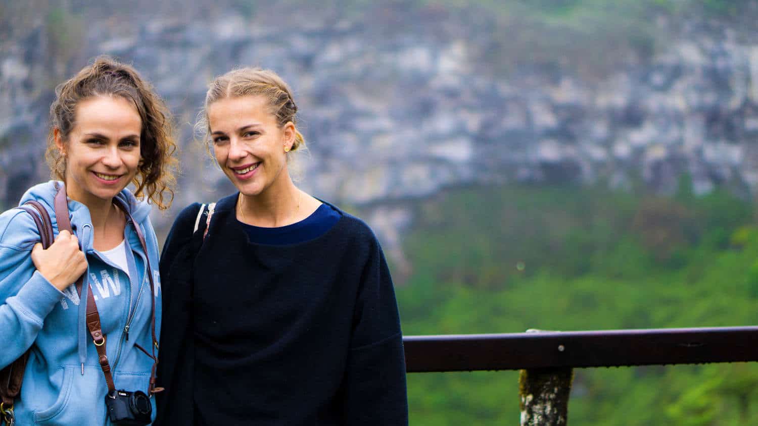 Granada, Nicaragua: Lauri en el Parque Colón