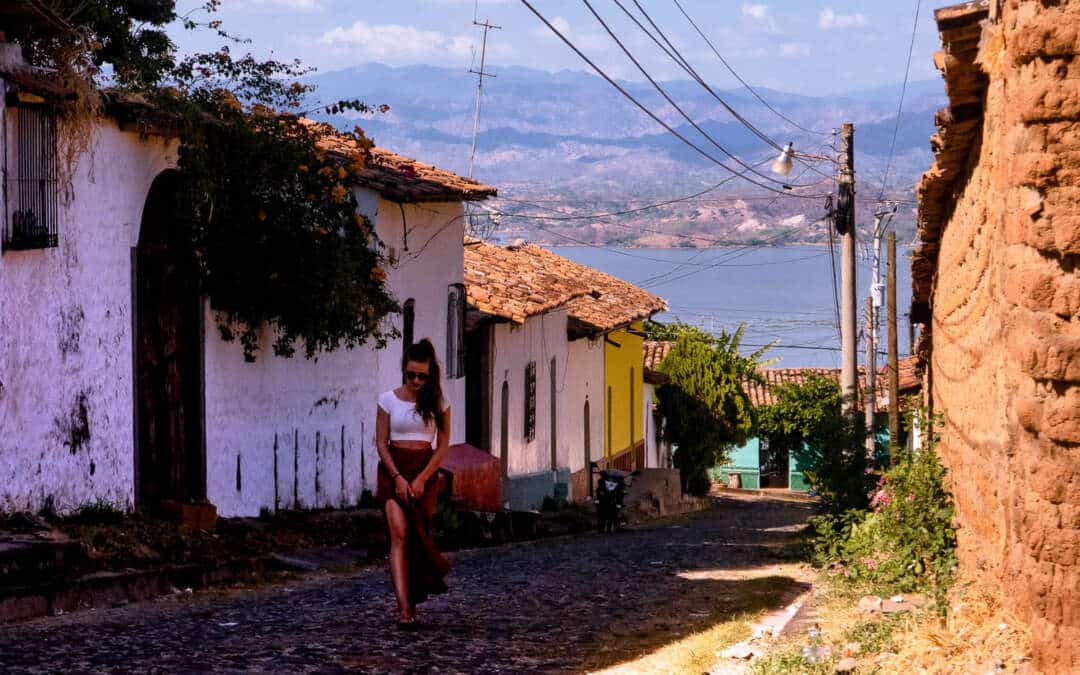 Suchitoto – el lugar de las flores y los pájaros