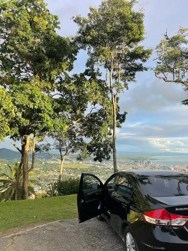 Conducir en Trinidad: por qué merece la pena la aventura